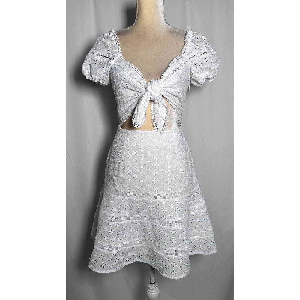 Gianni Bini Flare Coquette Floral Dress Cutout Knot Eyelet Lace White 12 NWT